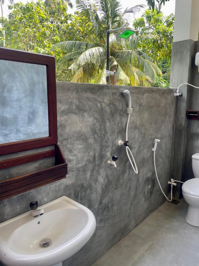 Jungle Escape Hiriketiya Hotel Dikwella Bagian luar foto